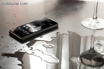 xperia v italia 595x396