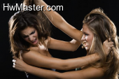 donne che si picchiano pezzo