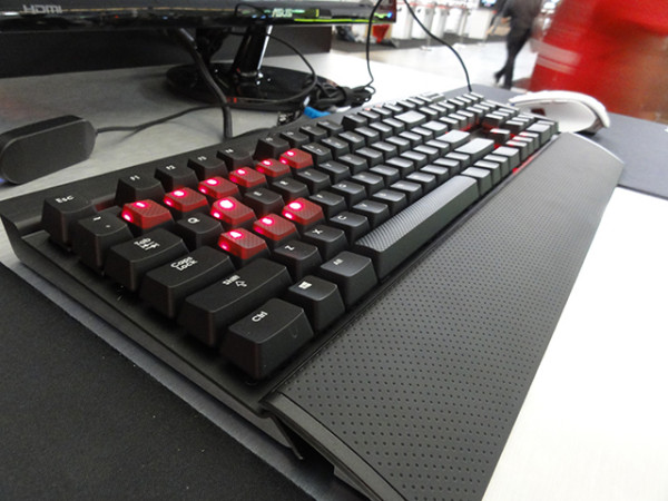 Corsair-K70-Resized